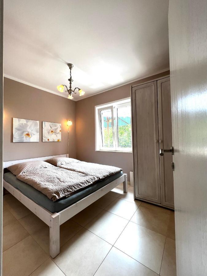 Apartments Ruzic Njivice Bagian luar foto