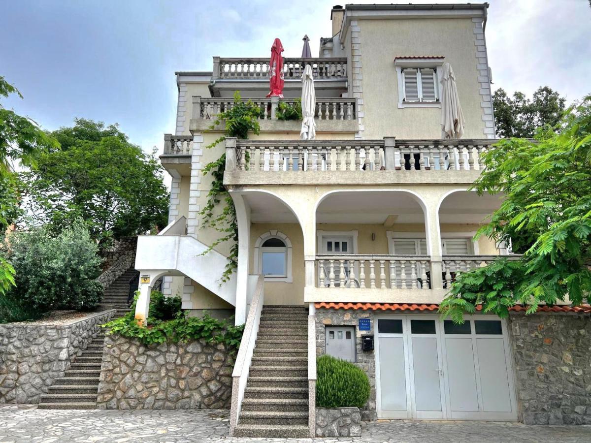 Apartments Ruzic Njivice Bagian luar foto